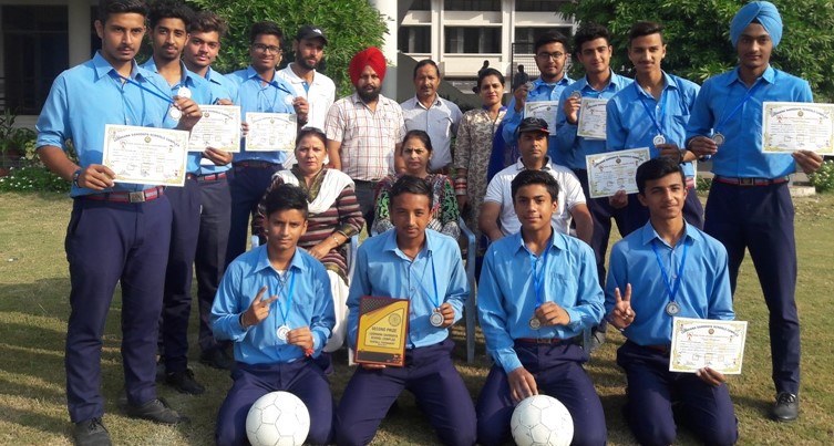 B.V.M. Kitchlu Nagar football team showed their brilliance in Sahodya Tournament.