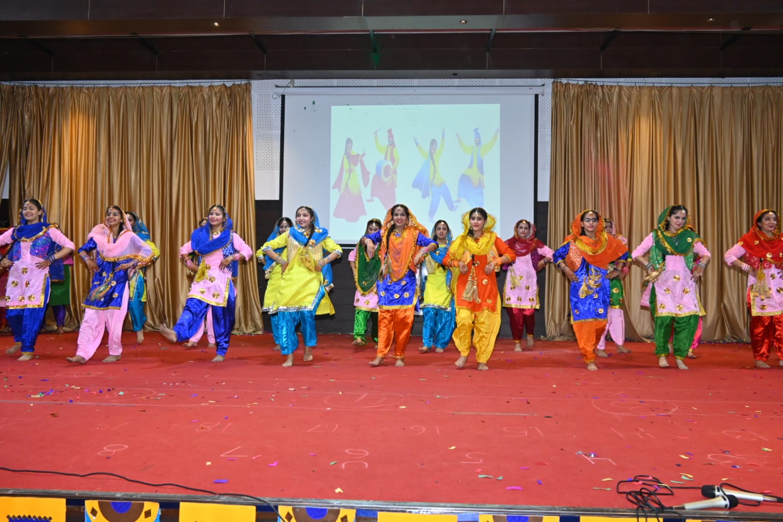 Bhartiya Vidya Mandir , kitchlu Nagar, Ludhiana successfully concludes enriching Summer Workshops for students